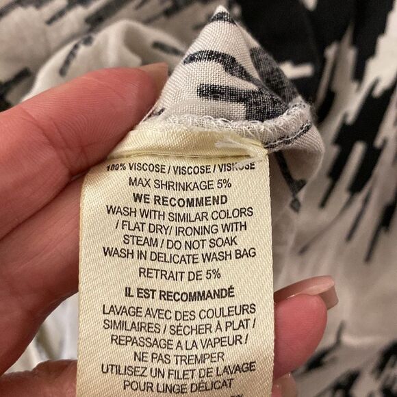 Ganni Monochrome Abstract Print viscose Dress, S - Picture 10 of 10